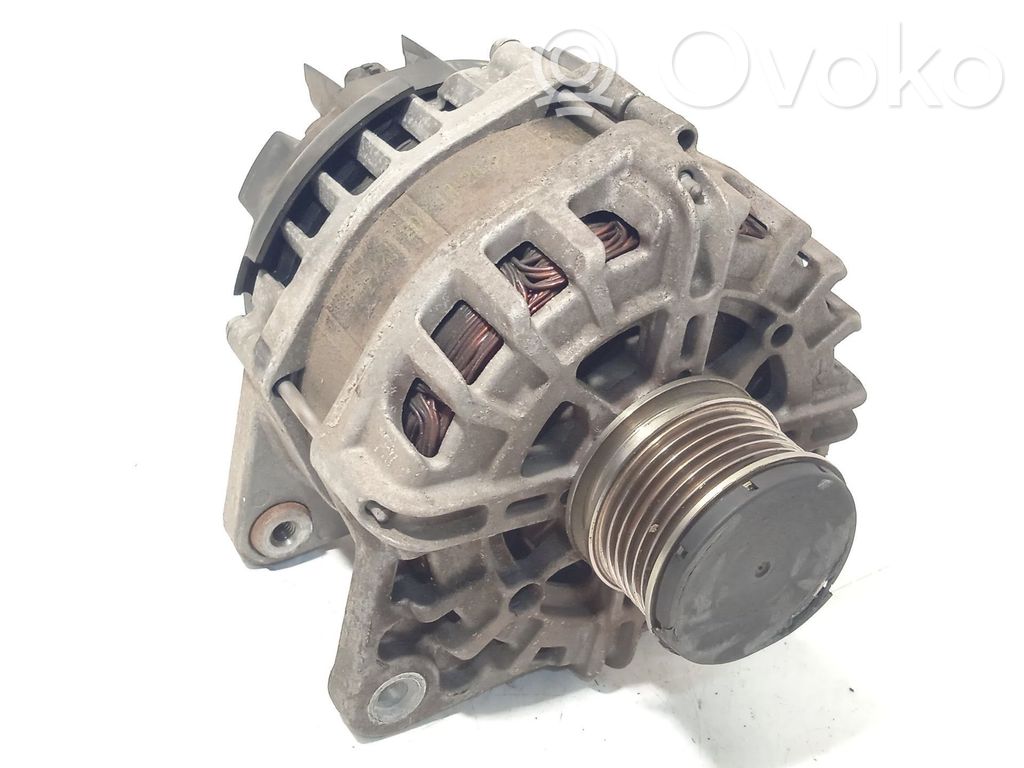 Renault Megane IV Ģenerators 