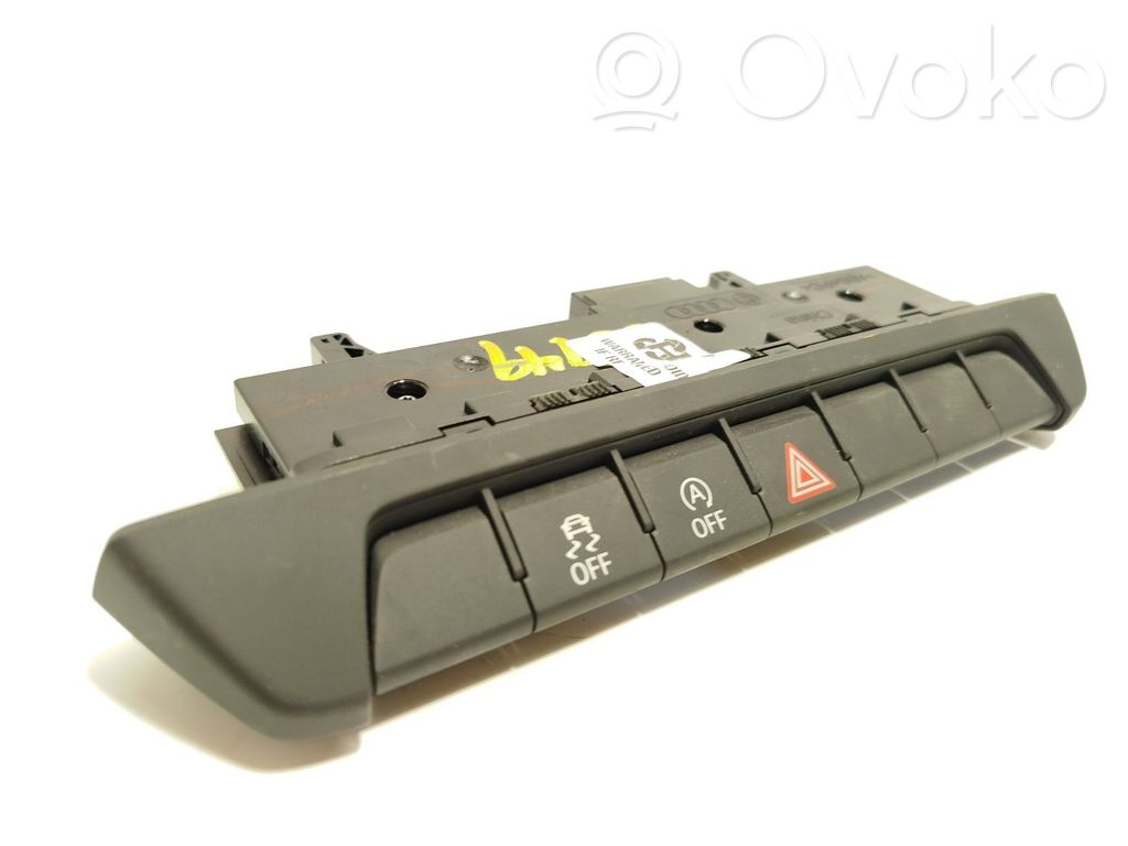 Multifunctional control switch/knob   82A925301AE