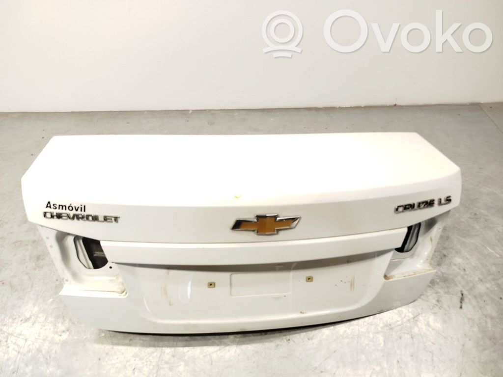 Chevrolet Cruze Tailgate/trunk/boot lid 