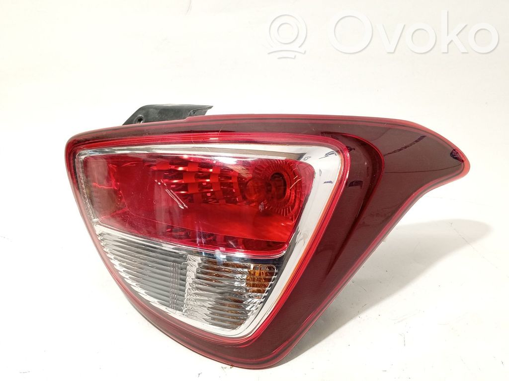 Hyundai i10 Aizmugurējais lukturis virsbūvē 