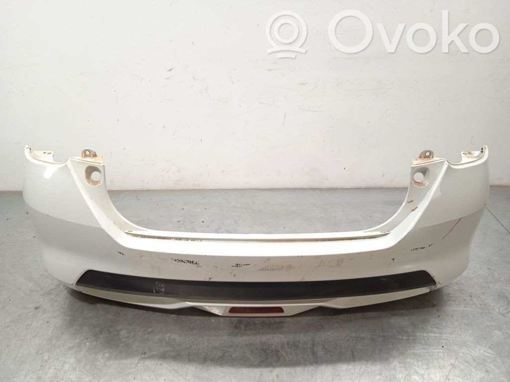 Nissan Micra C+C Parachoques 