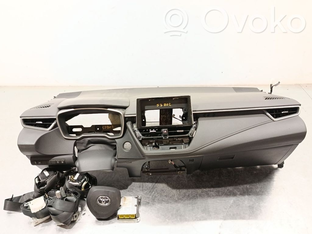 Toyota Corolla E160 E170 Oro pagalvių komplektas 
