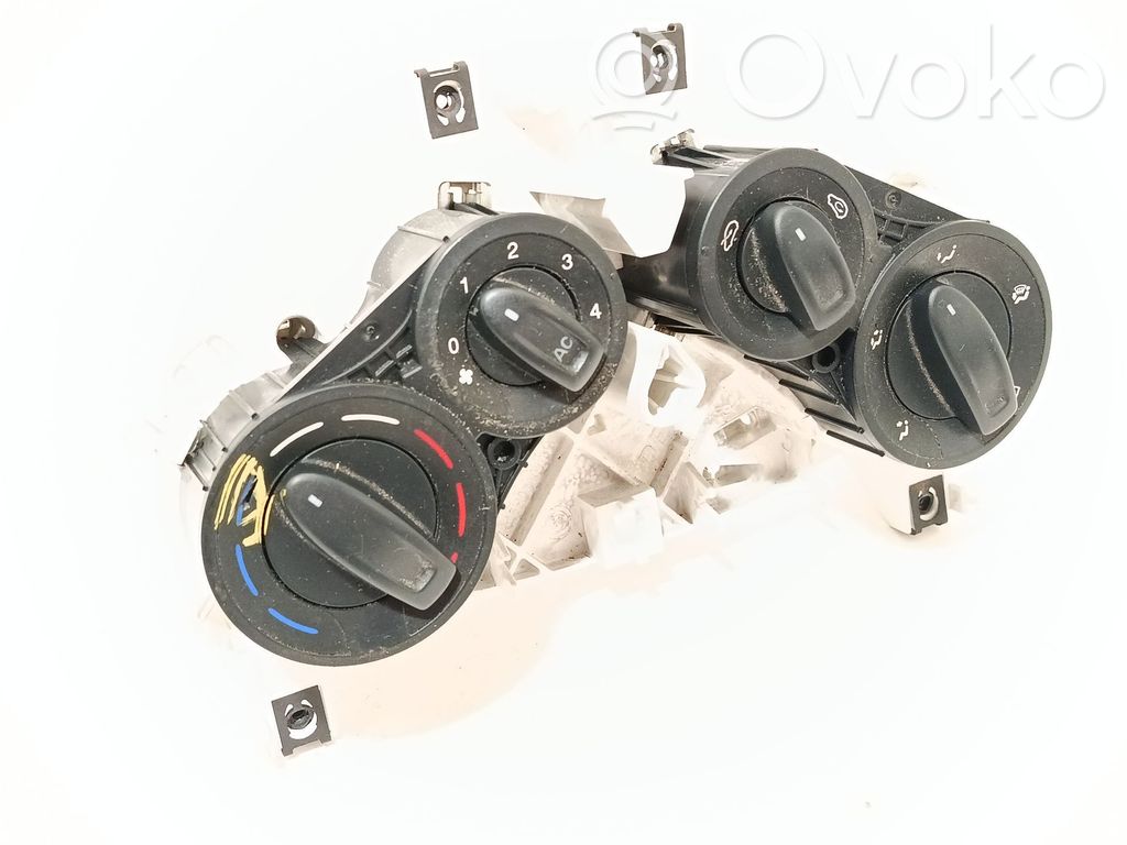 Ford Ka Air conditioner control unit module 
