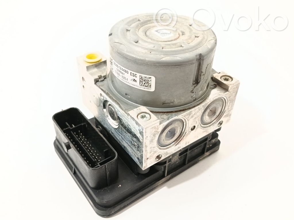 Peugeot 2008 II ABS bloks 