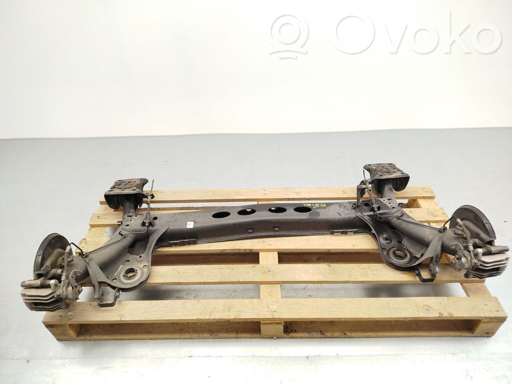 Volkswagen Taigo Hinterachsträger mit Reduzierstück 
