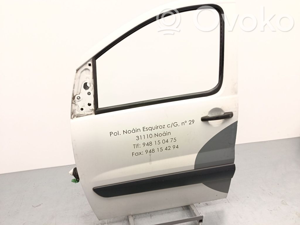 Durvis   9002X4