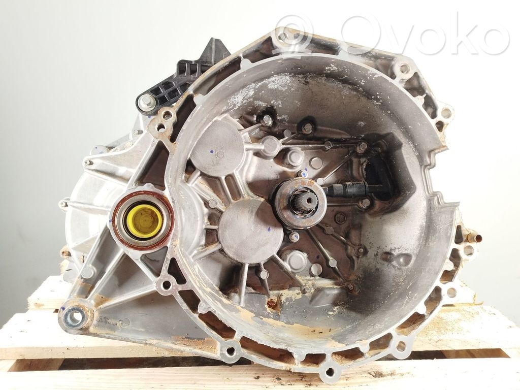 Ford Tourneo Cutie viteze manuală cu 5 trepte 