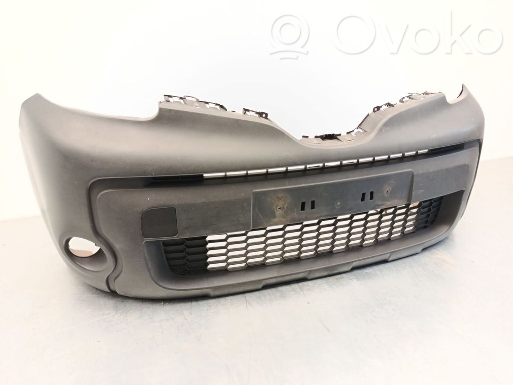 Renault Kangoo II Parachoques delantero 
