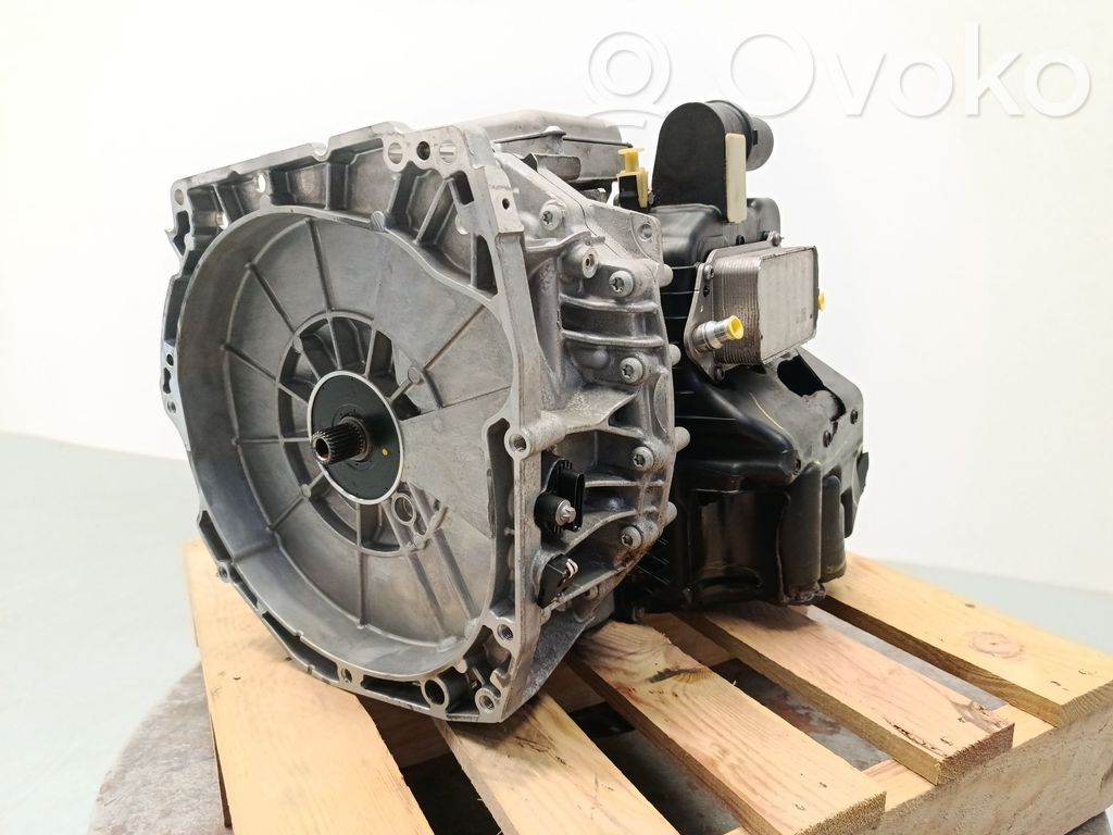 Manualna 5-biegowa skrzynia biegów   724120,A2473701904,K8HA400