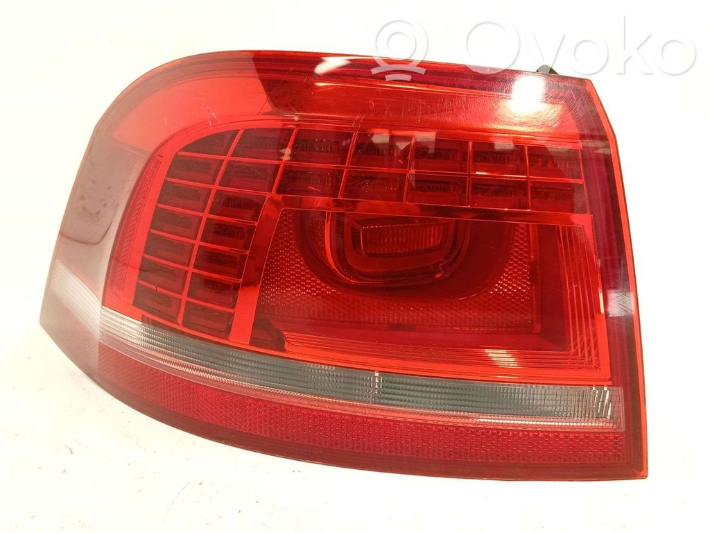 Volkswagen Passat Alltrack Lampă spate în caroserie 