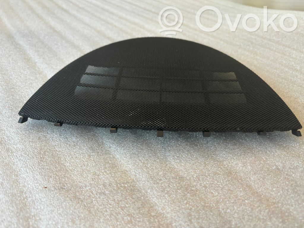 Mercedes-Benz E W211 Cache enceinte centrale 