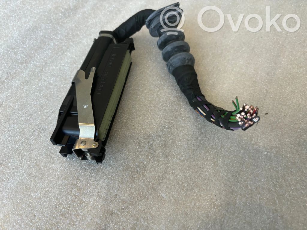Audi A6 S6 C5 4B Wtyczka złącza modułu ABS 