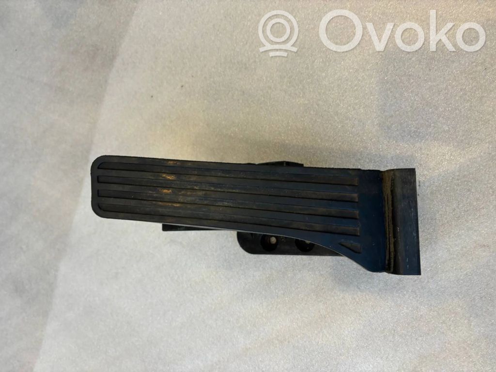 Mercedes-Benz C W204 Gaspedal 