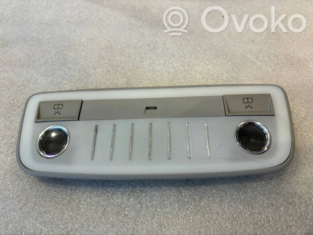 Mercedes-Benz E W212 Rear seat light 