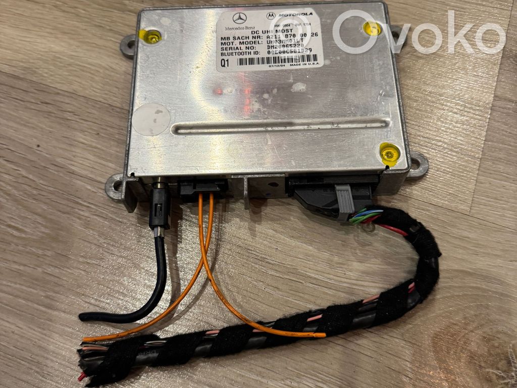 Mercedes-Benz E W211 Bluetooth control unit module 