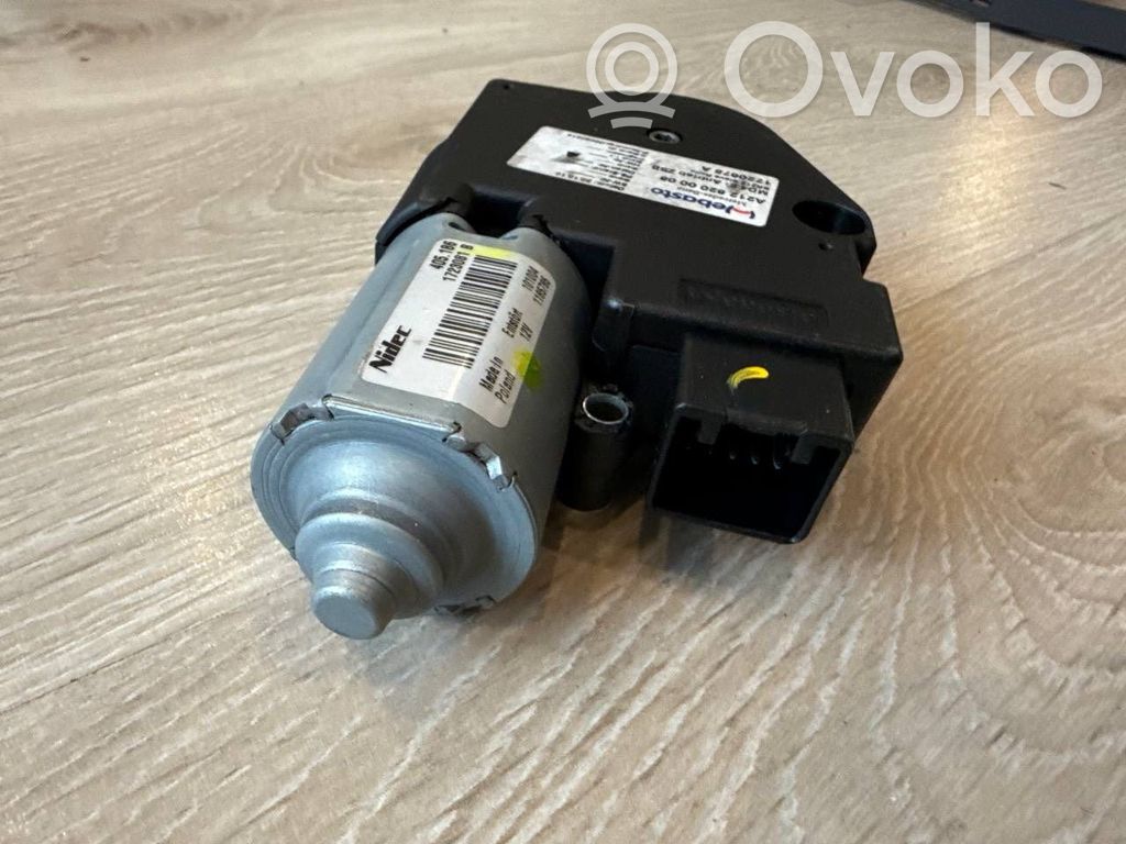 Mercedes-Benz E W212 Motor/activador 