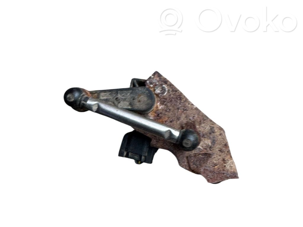 Mercedes-Benz C W203 Air suspension front height level sensor 