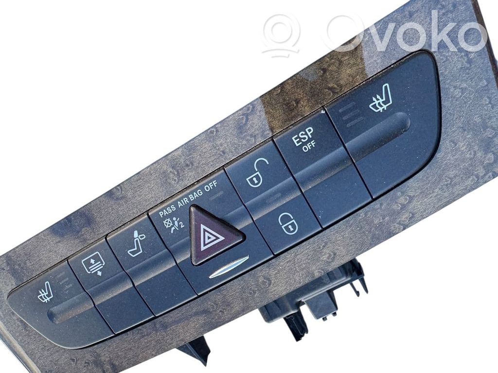 Mercedes-Benz E W211 Un conjunto de interruptores 
