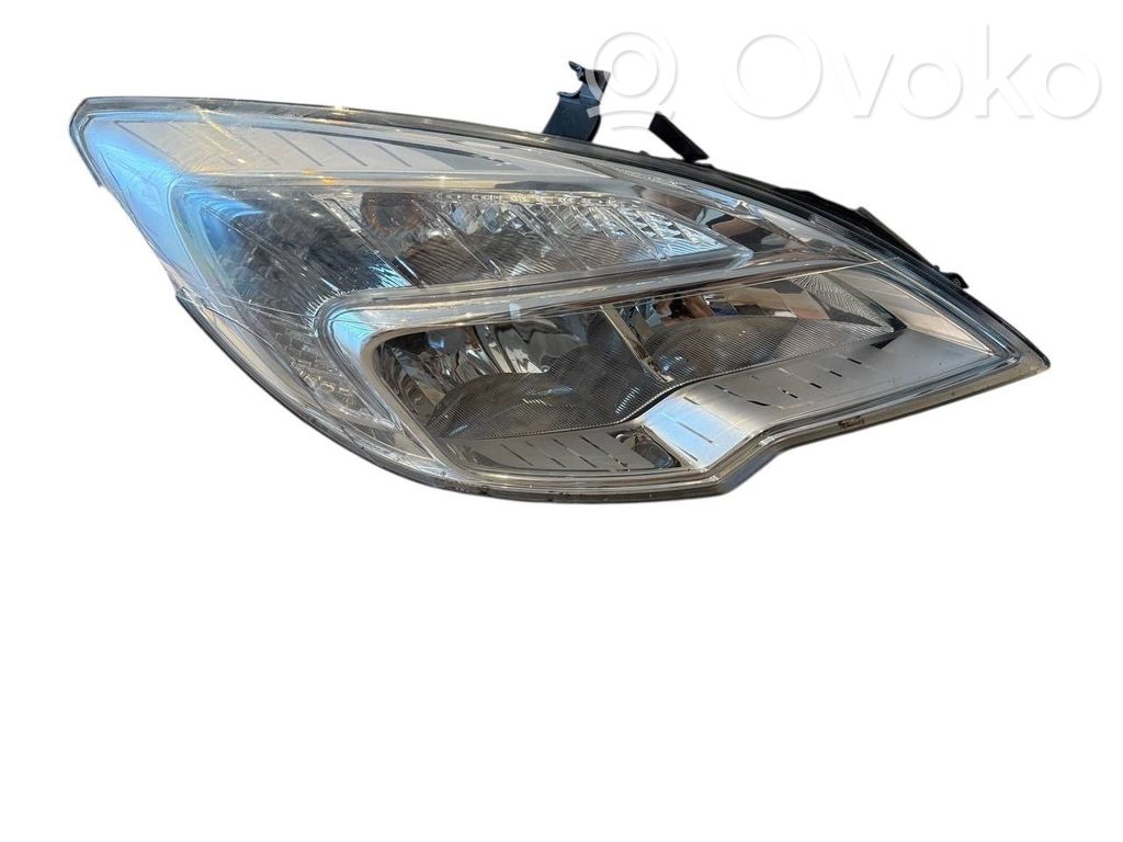 Opel Meriva B Priekinis žibintas 