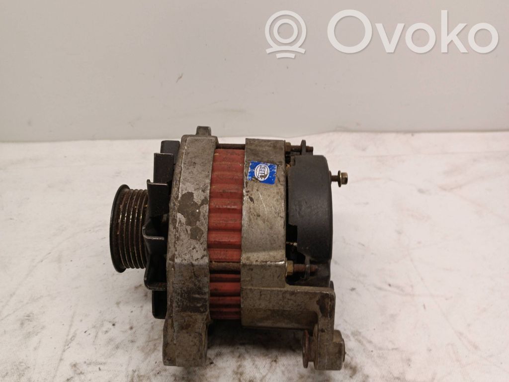 Renault Clio I Generator/alternator 