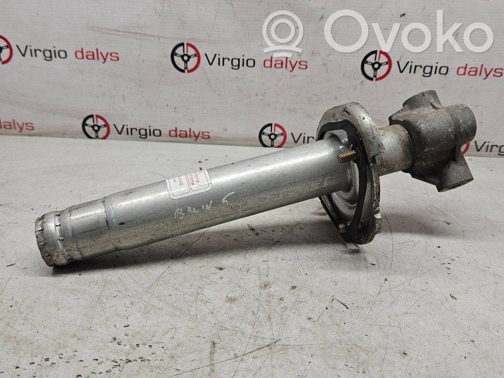 BMW 5 E39 Halterung Stoßstange Stoßfänger hinten 