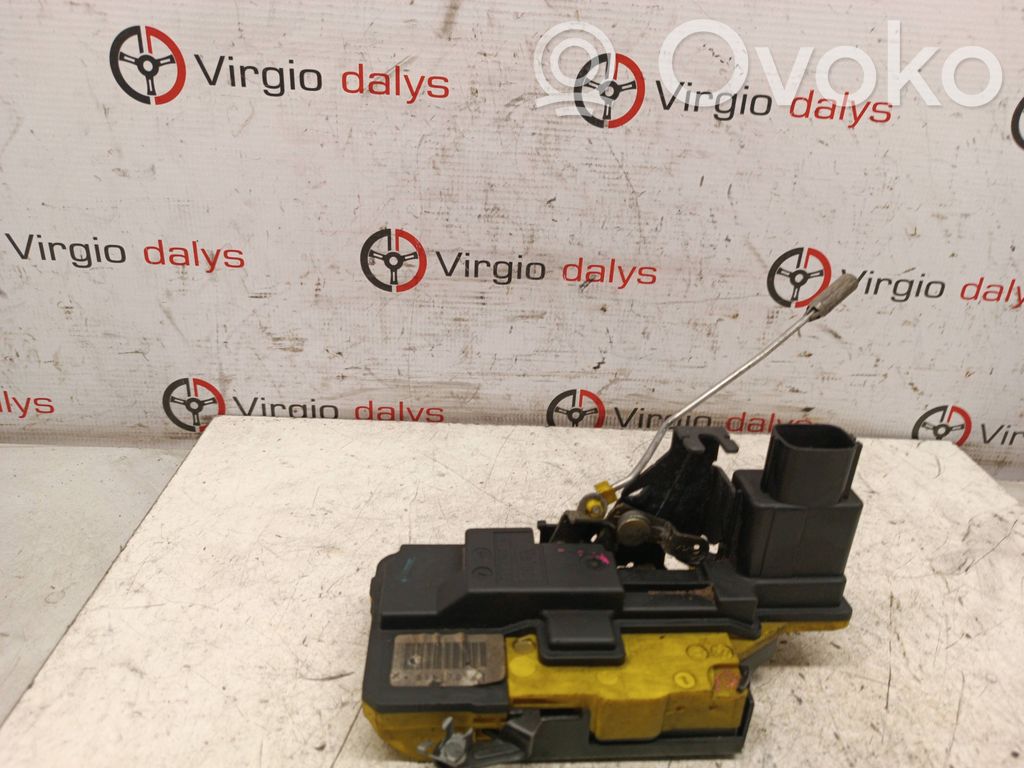 Volvo S80 Aizmugurē slēdzene 