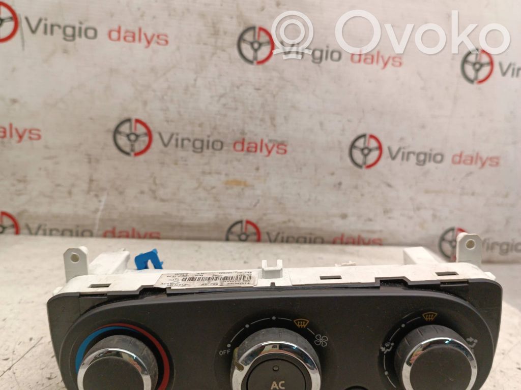 Renault Clio IV Unitate control climatizare 