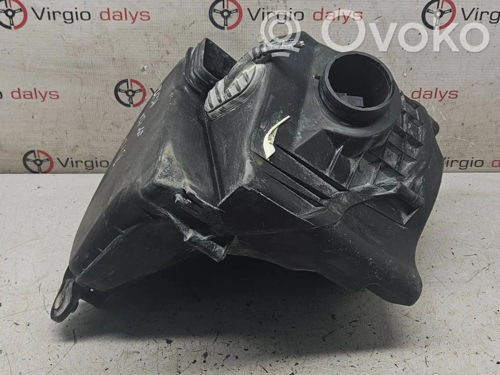 Air filter box   1371756717402