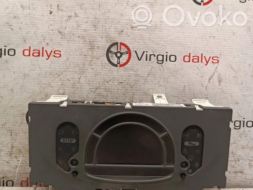 Renault Modus Speedometer (instrument cluster) 