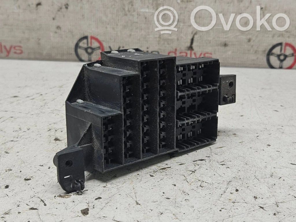 Dacia Duster Fuse module 