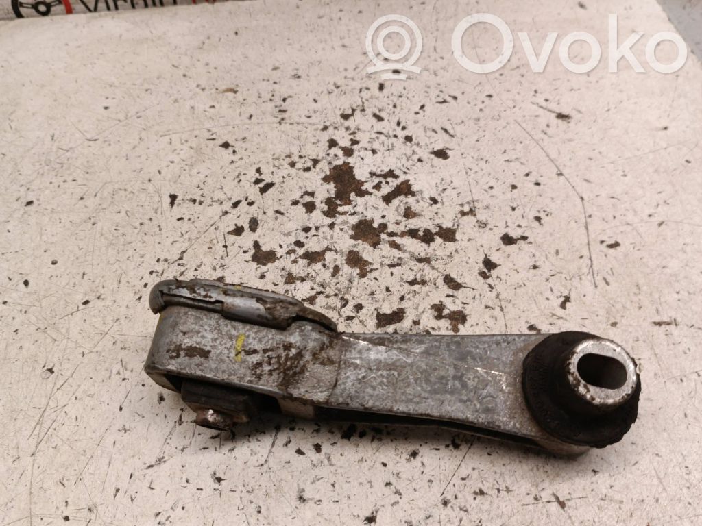 Engine mount bracket   8200487916