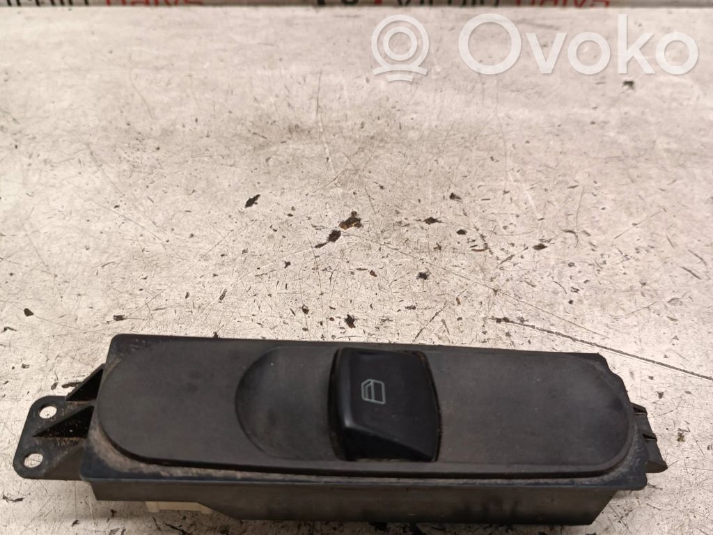 Volkswagen Crafter Electric window control switch 