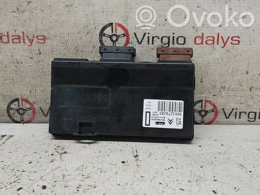 Peugeot 407 Seat control module 