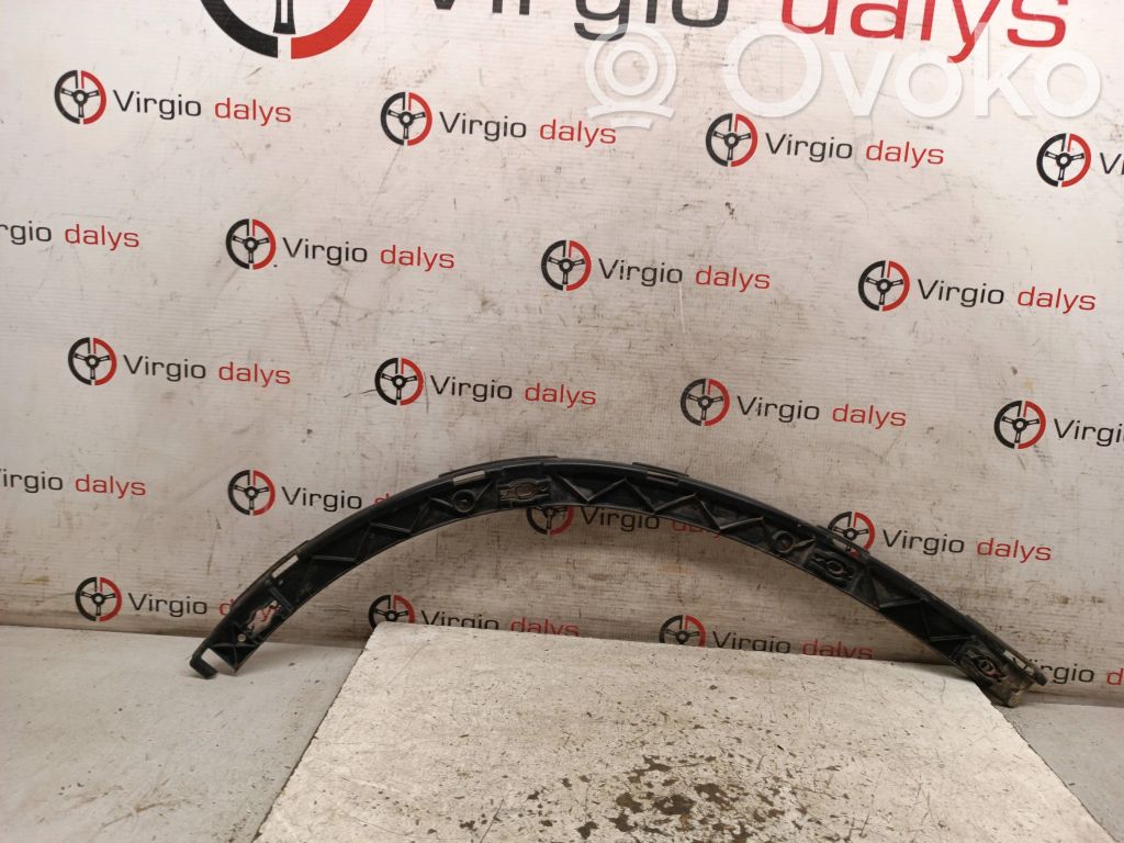 Smart ForFour I Fender mounting bracket 