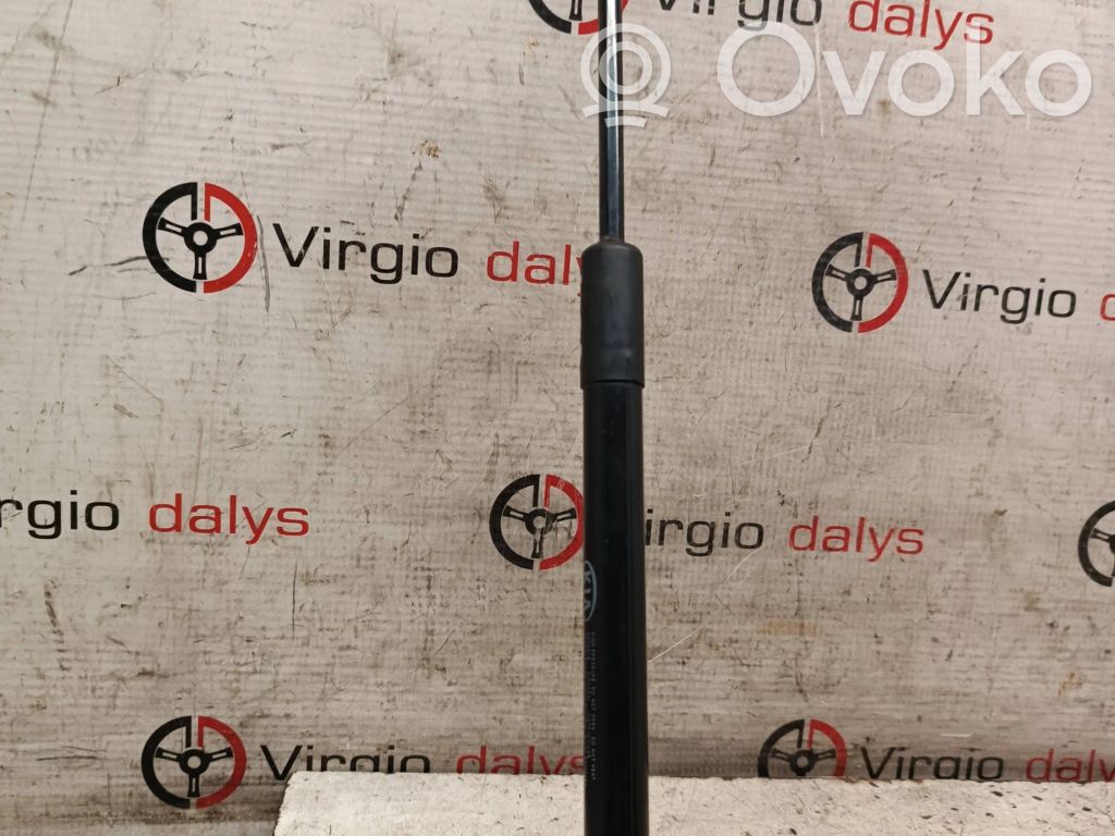 KIA Ceed Tailgate/trunk strut/damper 