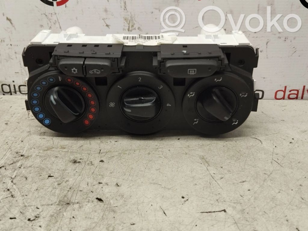 Climate control unit   466119570,5T0702815