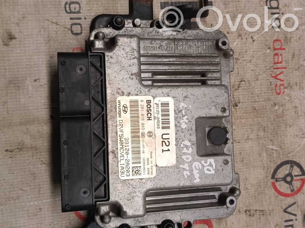 Hyundai i40 Engine control unit/module 