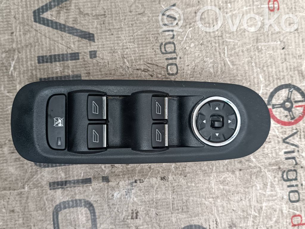 Ford Mondeo MK IV Interruttore di controllo dell’alzacristalli elettrico 