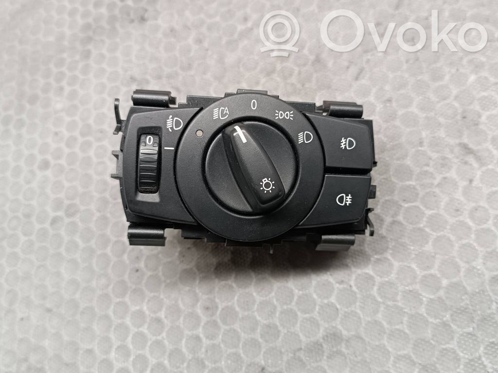Lichtschalter   6932792,300802103,33600101