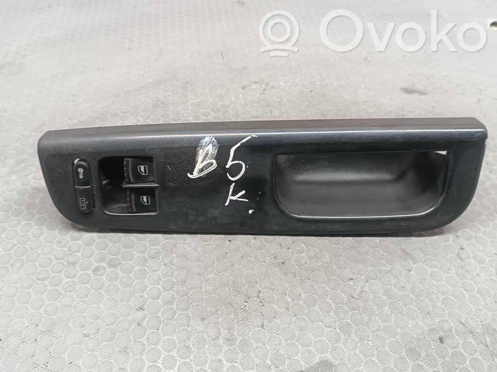 Volkswagen PASSAT B5.5 Electric window control switch 