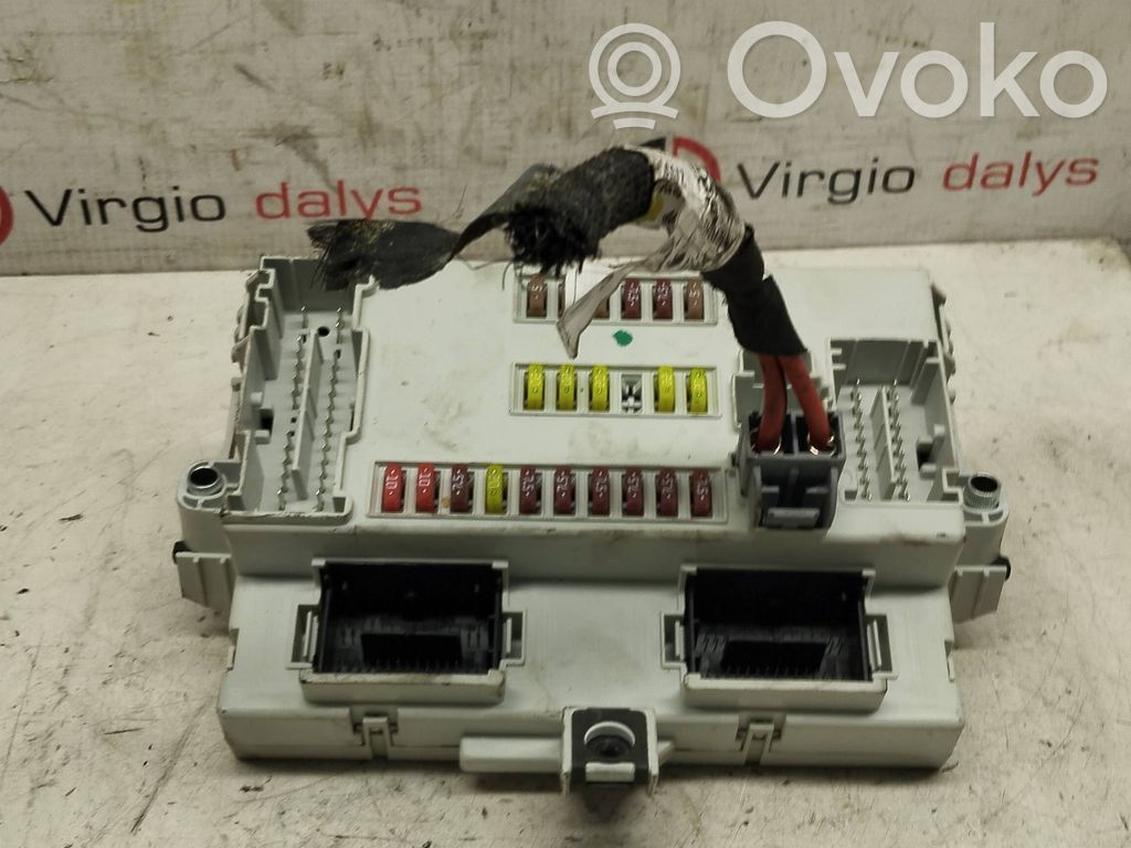 Alfa Romeo Giulietta Fuse module 
