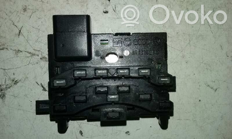 Audi A3 S3 8P Sonstige Steuergeräte / Module 