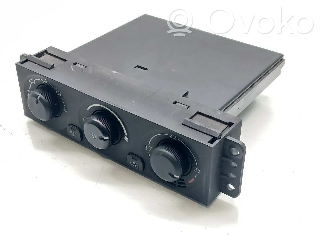 Mitsubishi Montero Modul unitate control aer condiționat 