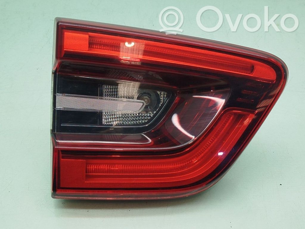 Rear/tail lights   90061332