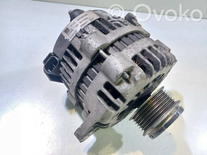 Opel Zafira B Alternador 