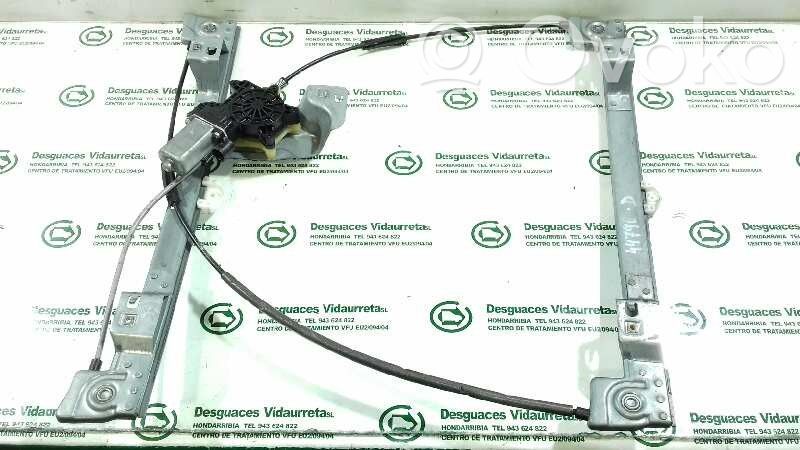 Regulador de ventanilla eléctrico de puerta delantera