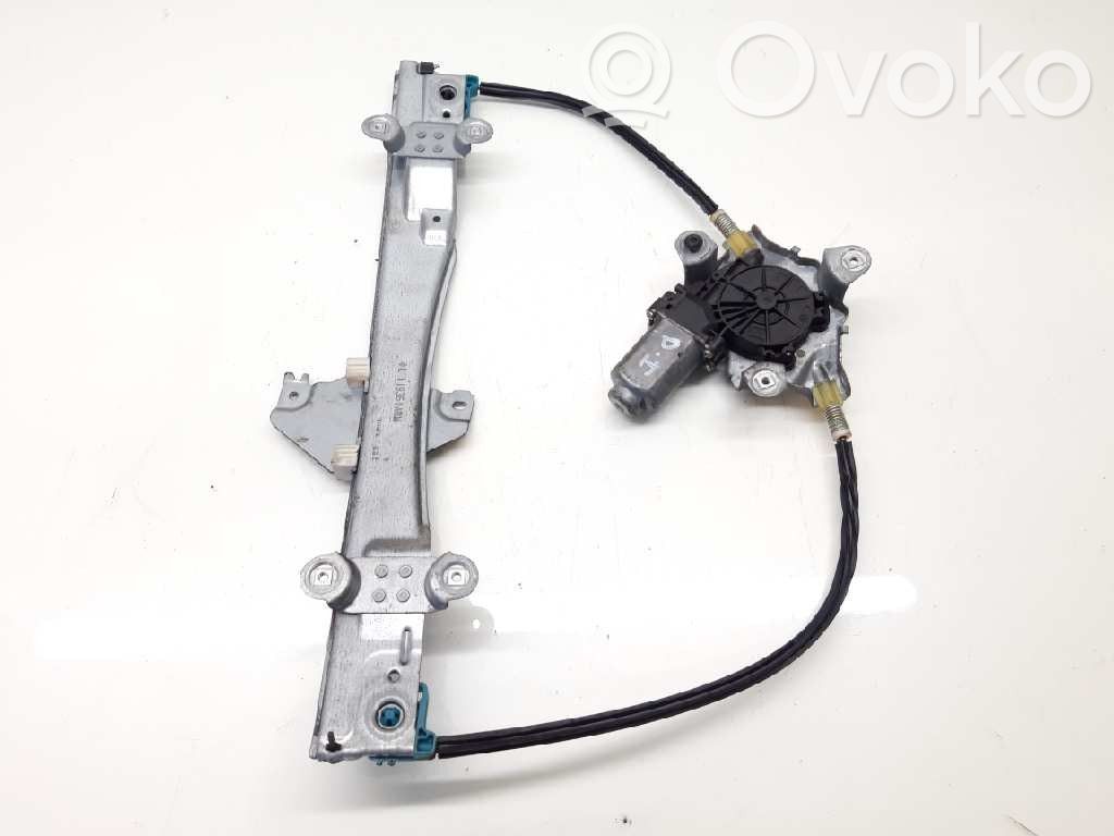 Regulador manual de la ventanilla delantera   8200384743