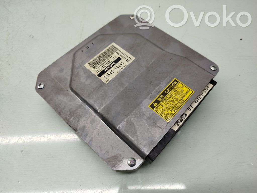 Motorsteuergerät ECU   8954048341