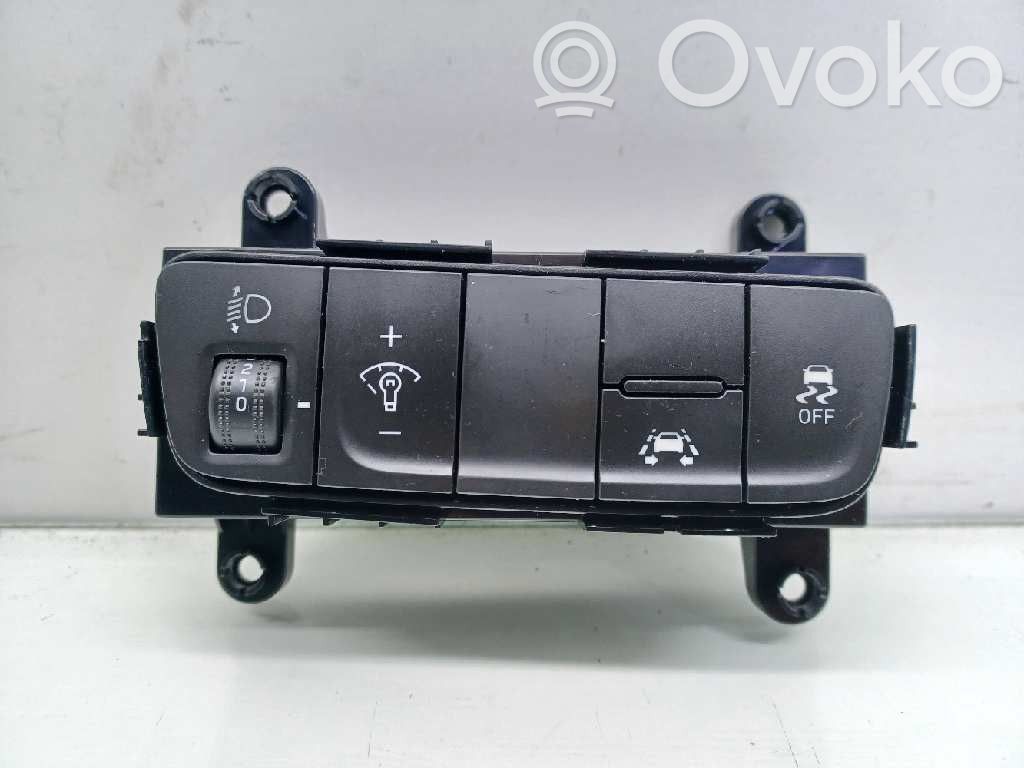 Hyundai Kona I Interruptor de control multifunción 
