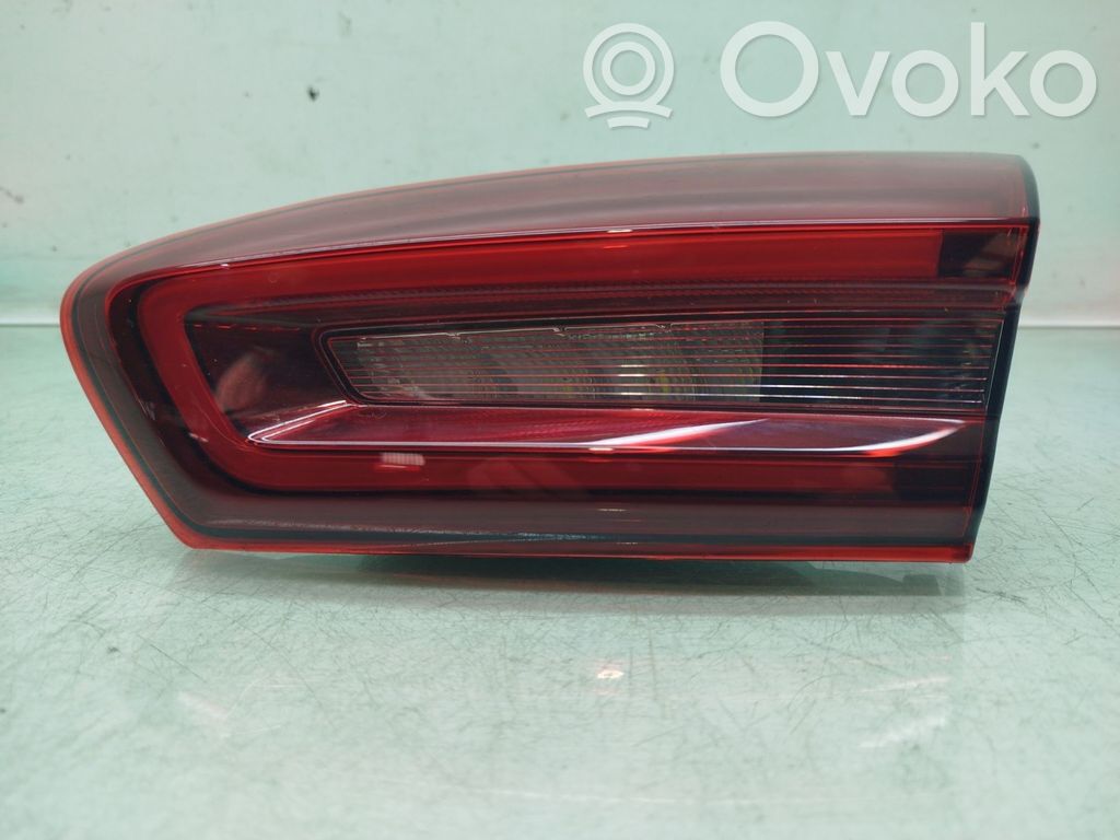 Ford Focus Aizmugurējais lukturis virsbūvē 